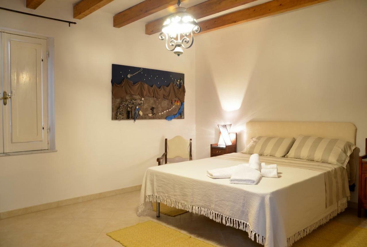Guest House Sa Succargia Бауней Екстериор снимка